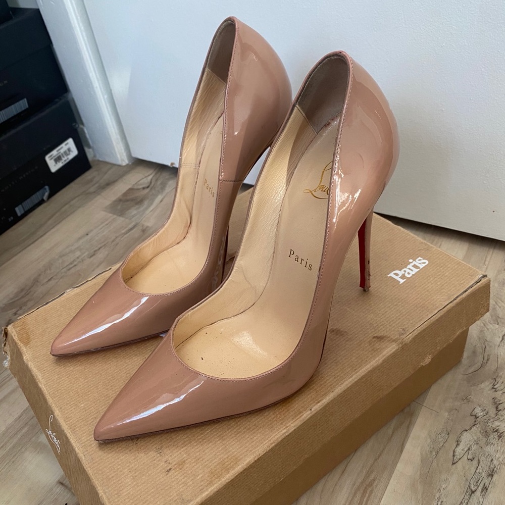 Christian Louboutin So Kate